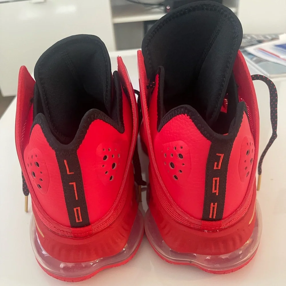 LeBron Sneakers Brand New without box size 13 - Picture 3 of 4